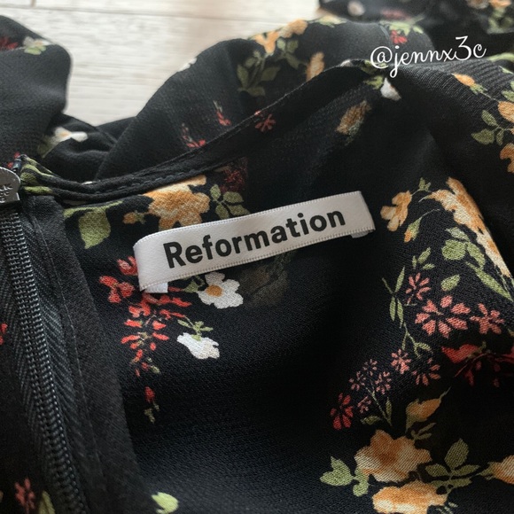 ❌[SOLD]❌Reformation Laurelei Dress || Vionnett - Picture 5 of 16